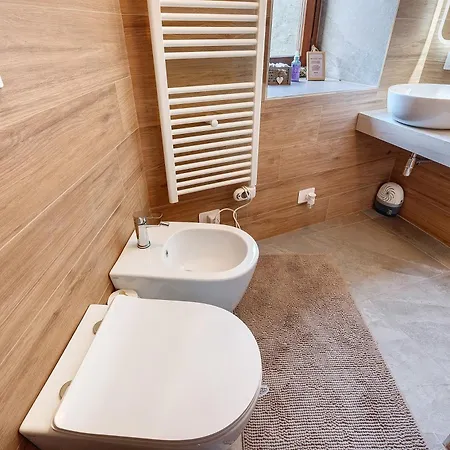 Baldo Petra House Feriehus Frontale (Sondrio)
